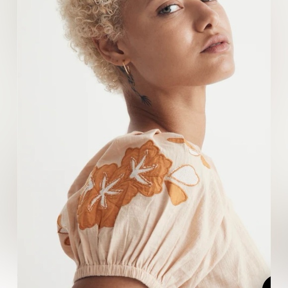 Madewell Embroidered Lace-Up Back Top - Picture 2 of 9